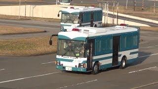 警察 大型輸送車(いすゞ・エルガミオ)の運転訓練