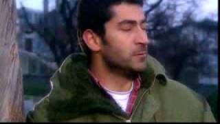 Acı Hayat - Jenerik
