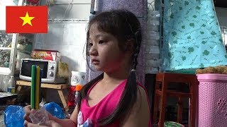 ??ベトナム語と英語の数字を数える5歳のタムちゃん 5-year-old kids counting Vietnamese and English numbers