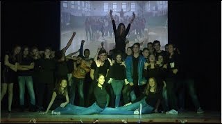 2016.10.28 TINÓDI - 9.A gólyanapi műsora