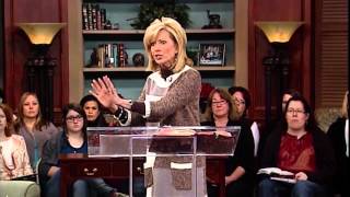 Beth Moore: Experiencing God First-Hand (James Robison / LIFE Today)