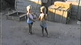 Напарники в углу, за плохое поведение