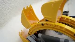 LEGO Technic 42055 Попытка очистить лоджию от снега