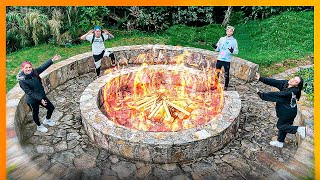 Descubrimos una fogata en medio del bosque…