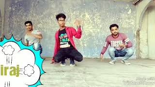 Boom boom boom.... Song dance....  We are dancer boys...