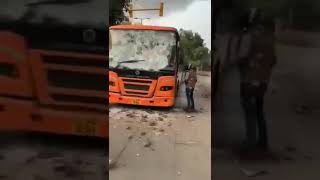 Viral video- Buses burnt during Delhi Police and Jamia students clashes
