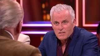 Peter R. vs, Theo Hiddema: 'Nou, het raakt u wel he' - RTL LATE NIGHT MET TWAN HUYS