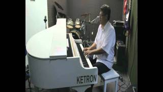 Piano Ketron GP10 com cauda