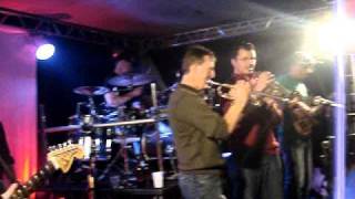 Ele te trai+Latinha na gotera,banda astral pel