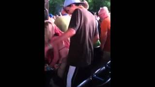 Spun Phish girl grinds Pat's junk