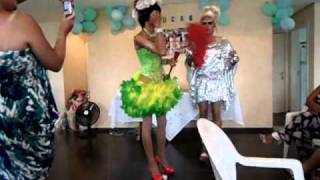 Chá de Bebê Animadíssimo! Drag Queen Sissi Girl e Dindry Buck animam a galera!