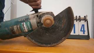 Makita GA9020R