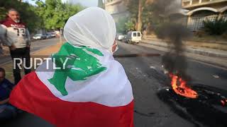 Lebanon: Protesters cut off roads in Sidon during living conditions protest