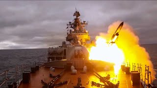 Стрельбы кораблей Северного флота в Баренцевом море