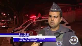 festa do 'fluxo' na Av, Anchieta em São José Dos Campos causando transtornos