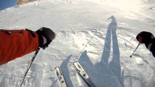 Спуск на горных лыжах с горы Hintertux (Хинтертукс)