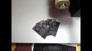 Печать лаком на визитках с помощью Foil Print