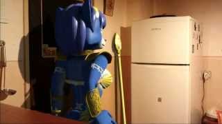 Blue Vixen's Snack