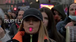 Serbia: Thousands protest against air pollution in Belgrade