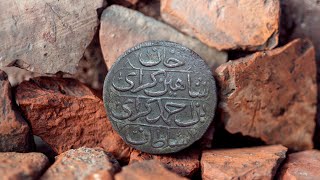РАСКОПКИ ДРЕВНЕГО КОЛОДЦА в Бахчисарае Копейка Шахин Гирея Опасный Коп 2019 не тронутое село и хабар