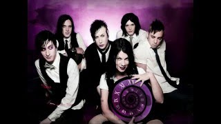Перевод текста песни Happy Birthday by The Birthday Massacre на русский язык