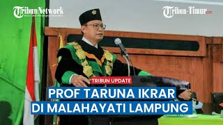 Fitting Toga 'Kebesaran' Prof Taruna Ikrar sebelum Pengukuhan Guru Besar di Malahayati Lampung