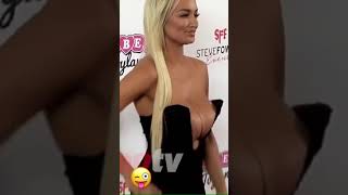 Lindsey Pelas - Hot Instagram Story - NipSlip