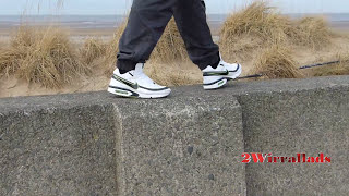 Nike Air Max BW At The Beach