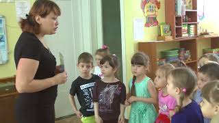 Занятие в средней группе "Путешествие в страну знаний"