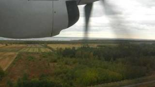 Air Baltic Fokker 50 Landing at Oulu
