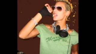 Androgynous women (Amanda Moore, Tasha Tilberg etc.)