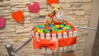 Торт из конфет своими руками. Киндерсердце