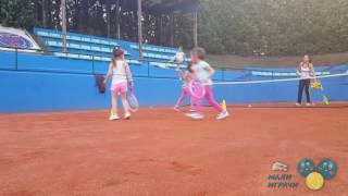 Trening najmlađih polaznika škole tenisa TK Đukić Beograd, 10.6.2017.