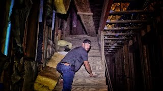 Sneaking into the Abandoned Mansion...