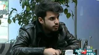 plaka kaneis ant1 13-4-2011 filos kanei plaka ston filo tou KAI KERDIZEI 4000 E