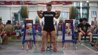 Luo Xiaoling (58kg) 14yo Girl Squats 140kg