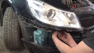 Как отрегулировать зазор передней фары на ŠKODA OCTAVIA II.