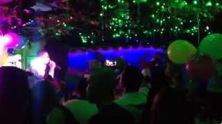 AMADO BOOM - LIVE  QUIERO ASI (DISCOTECA OYE BONITA MEDELLÍN - JULIO\18\2015