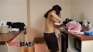Boobs Show College Girl ??