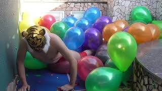 Outdoor pop balloons metallic 12”