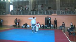 Taekwondo WTF Палёк Максим ( красный жилет )