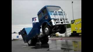 El drivers Cascadeurs stunt men Stuntman acróbata каскадер