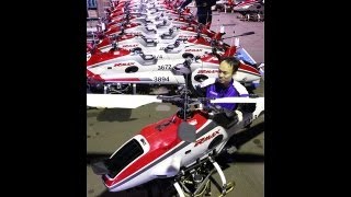 農薬散布用無人ヘリ 夕張で整備着々 出番待つ （2013/05/23） 北海道新聞