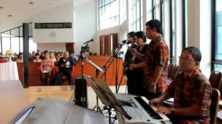 Hallelujah (OST.Shrek) by IL Divo, sung and arranged by VOH