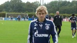 Pukki auf Schalke 1. Training von Teemu Pukki