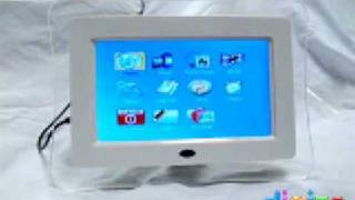 Digital Photo Frame: 7 Inch InfraCurve
