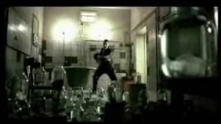 俄羅斯男高音Bumac Vitas -鬼魅般的華麗(半魚人)MV