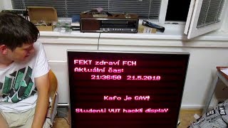 Studenti VUT hackli display #2 - LED panel, montáž, fail a zobrazení vlastního textu