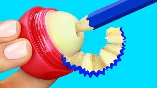 12 Weird Ways To Sneak Makeup Into Class / School Pranks