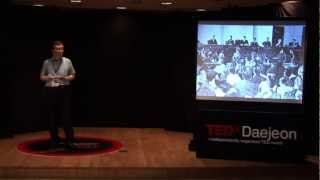 Pro-Japan collaborators are alive | Un-hyun Jung | TEDxDaejeonSalon